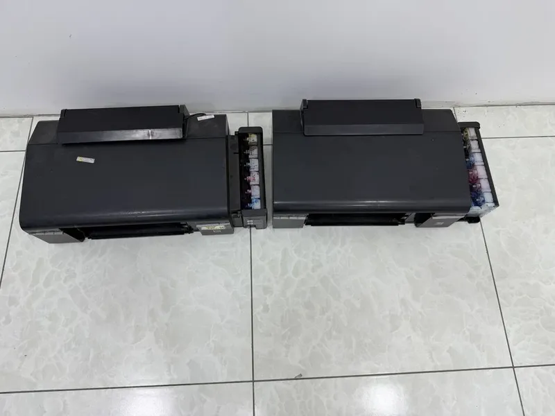 Printer L800 L805 sotiladi