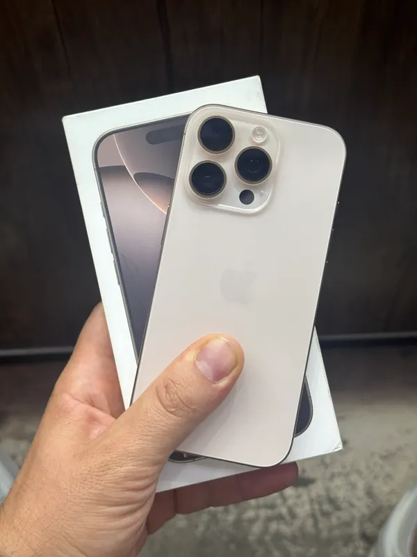 iPhone 16 pro 256gb LLA