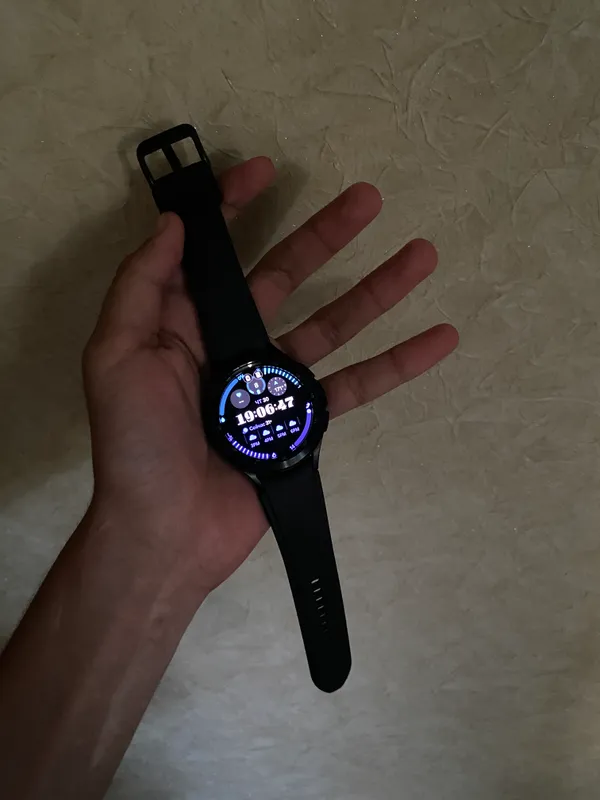Samsung watch 4 classic 1 Samsung watch 4 classic 1