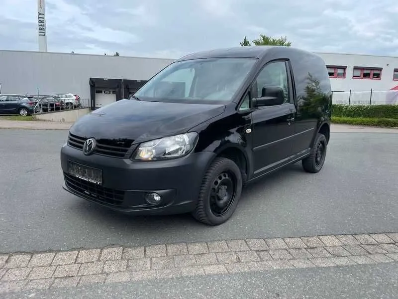 Volkswagen Caddy Kombi naqd va xalol nasiyaga