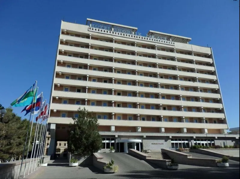 Продается Гостиница 5* Пахтакор Метро — фото 1