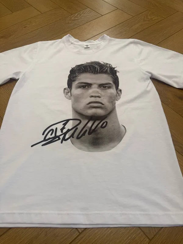 Cristiano Ronaldo “Retro” futbolka + bepul yetkazm 1