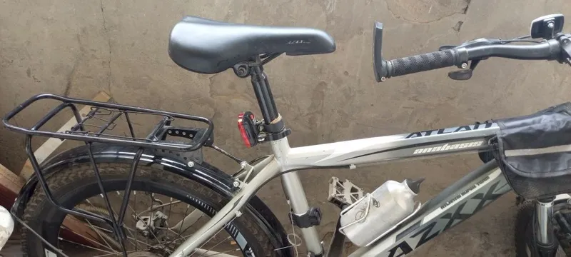Velosiped sotiladi holati yaxshi
