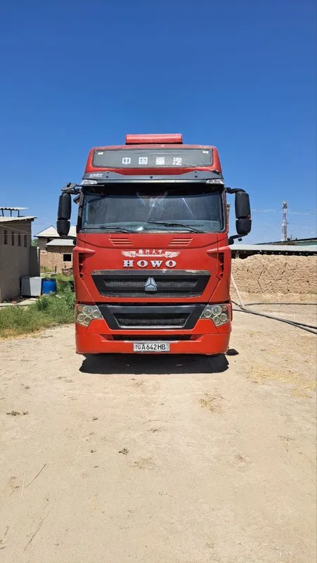 HOWO T7 Sotiladi 2017-yil holati yaxshi 1