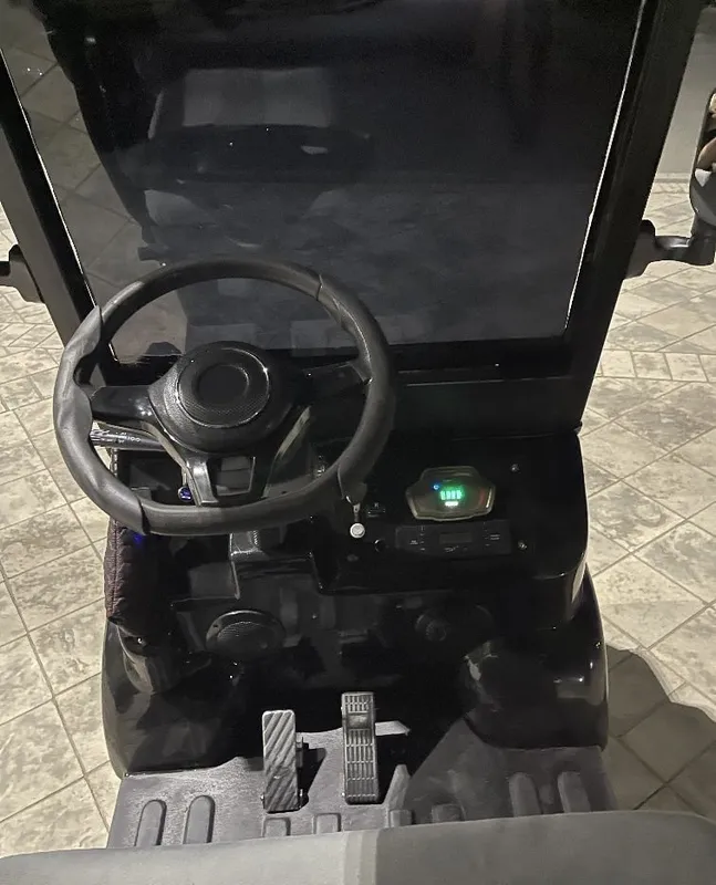 Golf car holati yaxshi 3 Golf car holati yaxshi 3