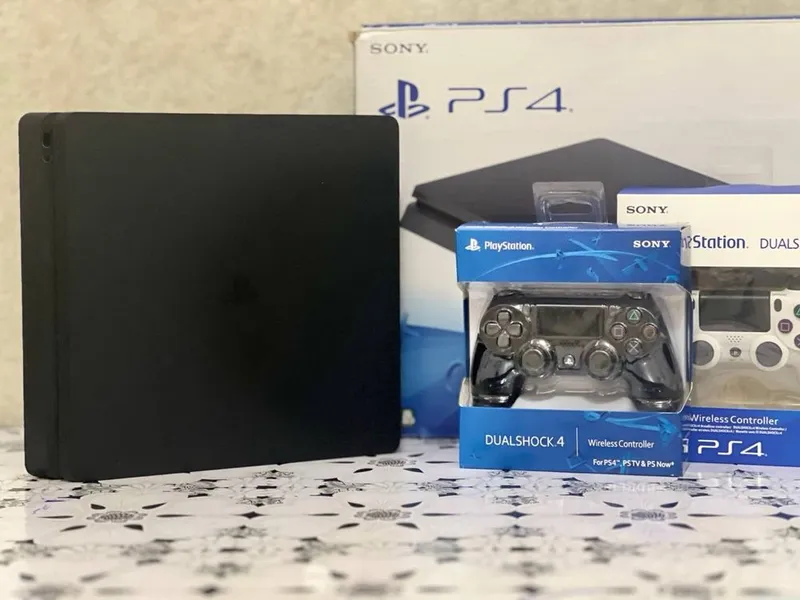 Срочно продается PS4slim!ЕВРОПА РЕГИОН!! 8игр(+2-3 еще можно) 1 Срочно продается PS4slim!ЕВРОПА РЕГИОН!! 8игр(+2-3 еще можно) 1