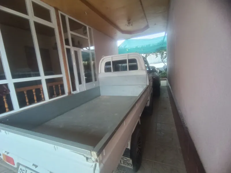 Labo sotiladi yili 2023 probek 88 000 km polni ful shumka kraska toza 2