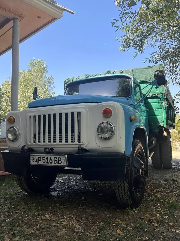 Gaz 53 samasval sotiladi