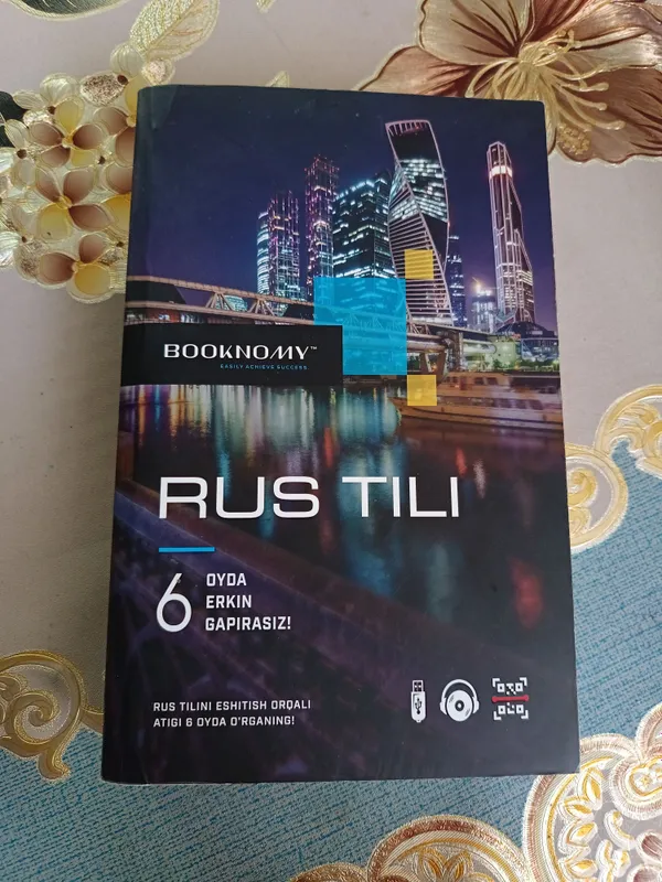Kitob Rus tili o'rganuvchilari uchun Kitob Rus tili o'rganuvchilari uchun