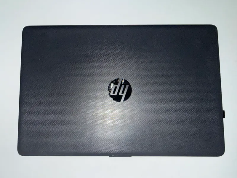 HP CORE I3 2023 2