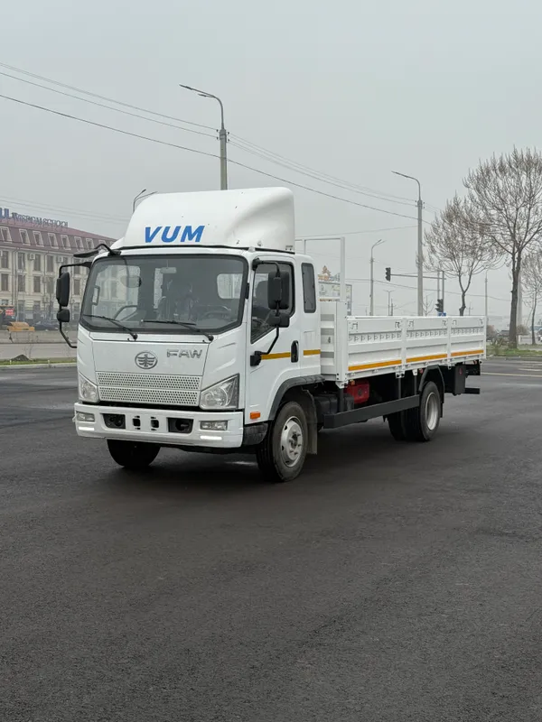 Автофургон бортовой FAW Tiger VH VUM1110, 11,8м2