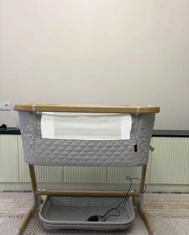 Приставная электронная кроватка Carrello Prima Cloud Grey, люлька 1 Приставная электронная кроватка Carrello Prima Cloud Grey, люлька 1