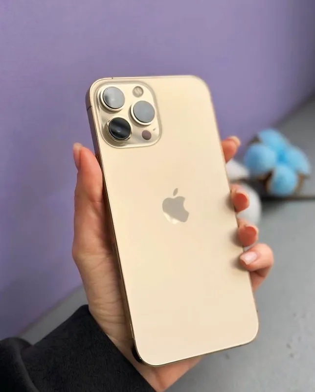 iPhone 12 ProMax 256Gb Gold Akk: 85% Договоримся 1
