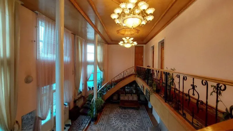 На продаже 2-х этажный дом Сергели, улица Лутфикор 3
