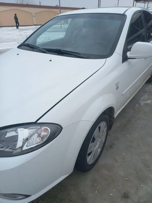 Jentra mexanik mashinaga javob