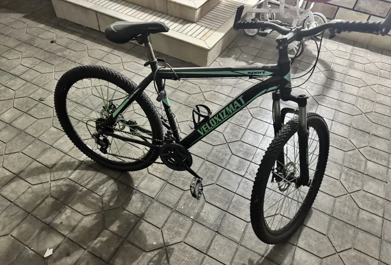 Tezlikli velosiped sotiladi 4 Tezlikli velosiped sotiladi 4