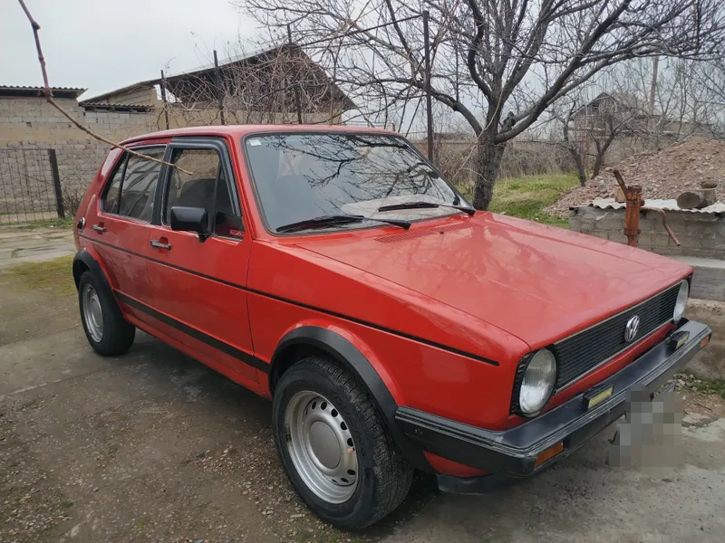 Фольцваген гольф 1. 1979. 2 Фольцваген гольф 1. 1979. 2