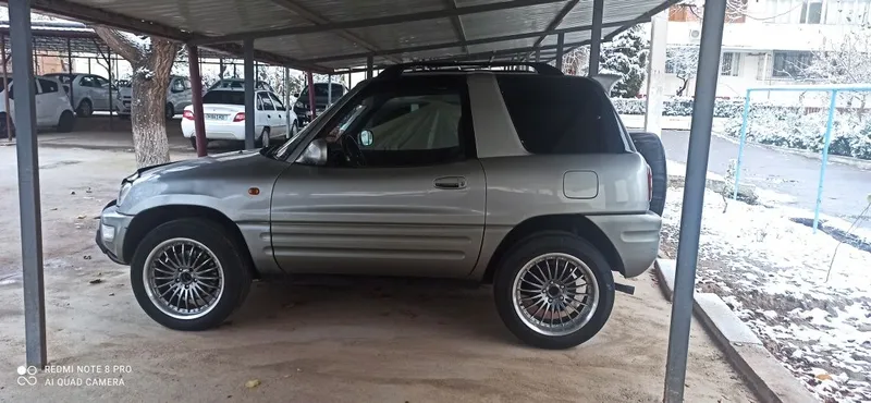Toyota Rav4 J. karatishka obmen bor  bosa koramiz — фото 2
