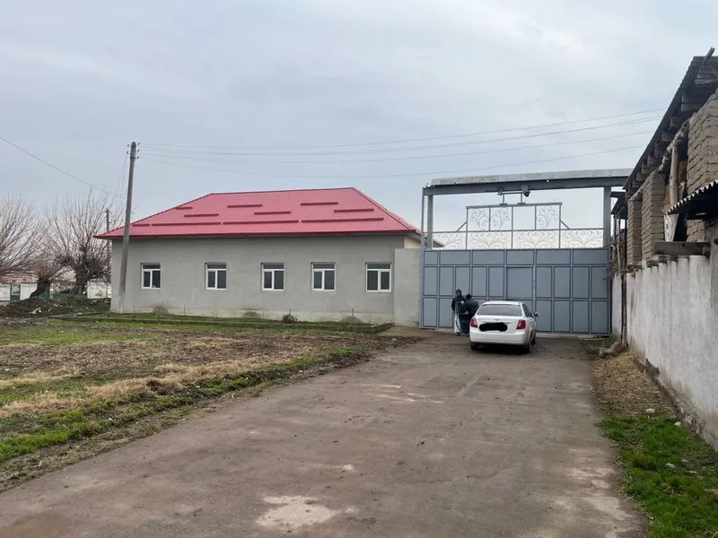 Аренда помещения .2300 квм, земля 3 га в 7-8 км от FOOD CITY. 1 Аренда помещения .2300 квм, земля 3 га в 7-8 км от FOOD CITY. 1