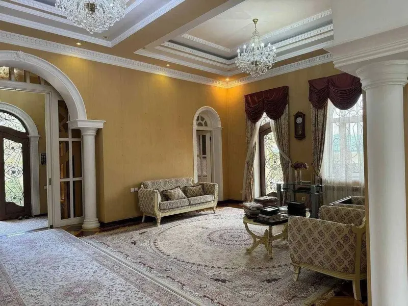 ПРОДАЁТСЯ ДОМ Мирзо Улугбеский район Центр Луначарского/Чайхана Салом — фото 4