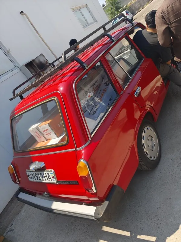 Vaz 2102 . 4 Vaz 2102 . 4