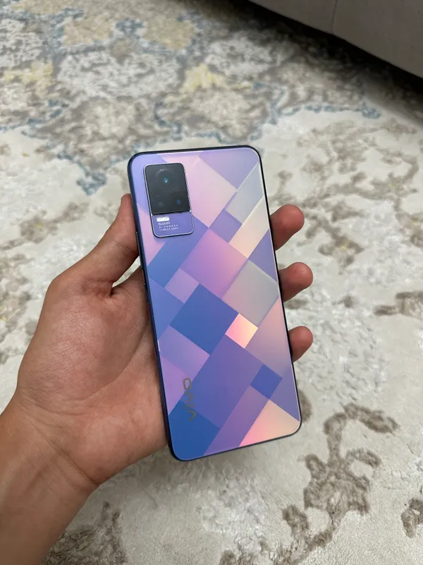 VIVO V21 E — фото 1