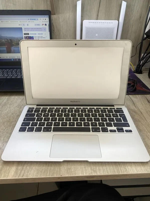 Macbook air a1465 Macbook air a1465