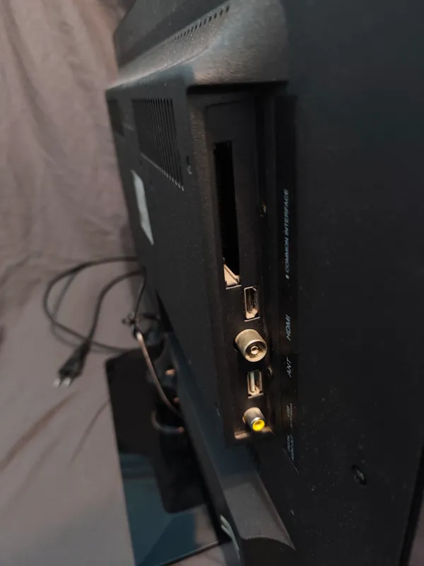 Artel ARTLED6500/24 monitori 5