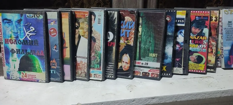 DVD диски новые с крышкой 3 DVD диски новые с крышкой 3