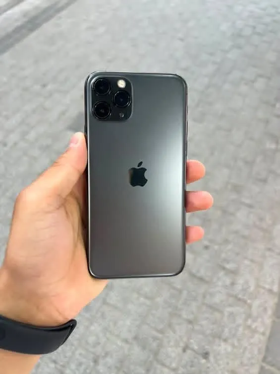 iphone 11 pro 1