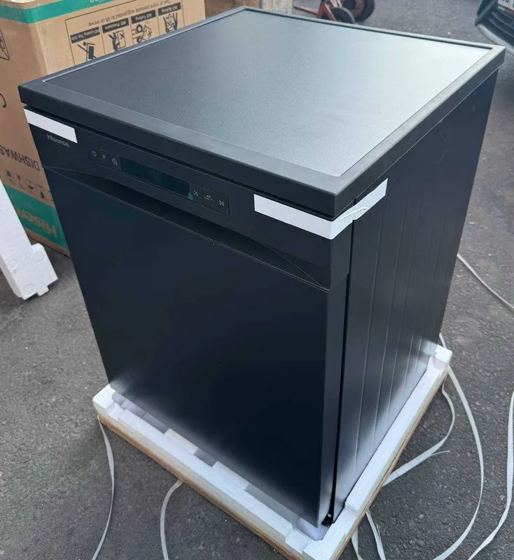 Посудомоечная машина Hisense HS622E90BUK 3 Посудомоечная машина Hisense HS622E90BUK 3