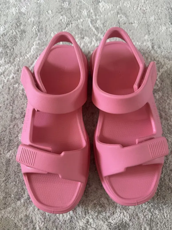 Сандали melissa 39-40 размер 1 Сандали melissa 39-40 размер 1