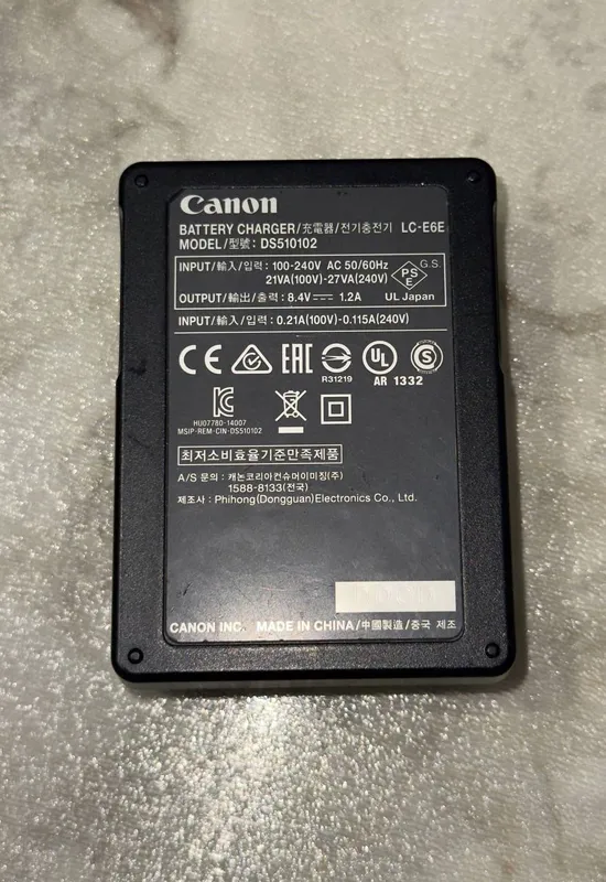 Canon 5D Mark III + EF 24-105mm f/4L IS USM (kit) 4
