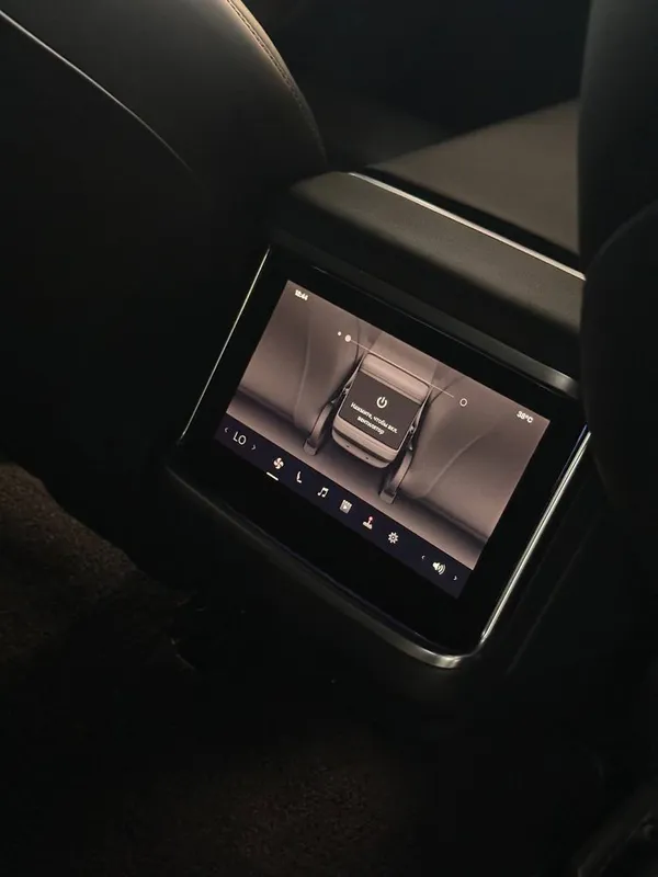Tesla model S dual 2.6 sek 7 Tesla model S dual 2.6 sek 7