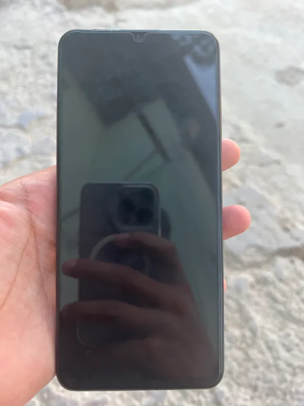 Realmi Note 50 продаётся 1