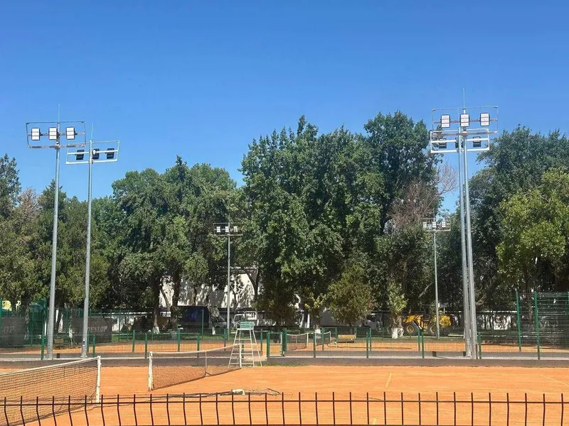 Yo'l yoritish va stadion machtalar 1