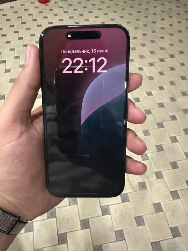 Apple iphone 15 pro — фото 2