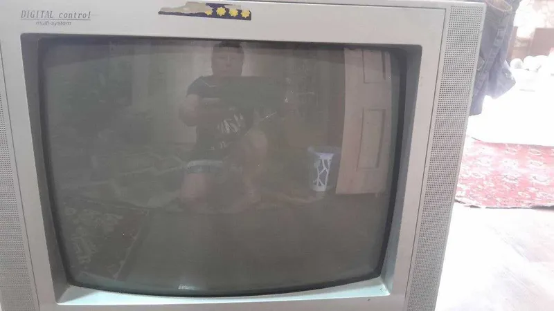 Prodayu retro Sony TV i tuner — фото 2
