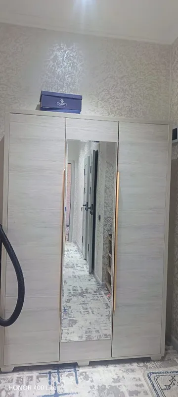 Шкаф есть, отдам недорого, состояние очень хорошее 1