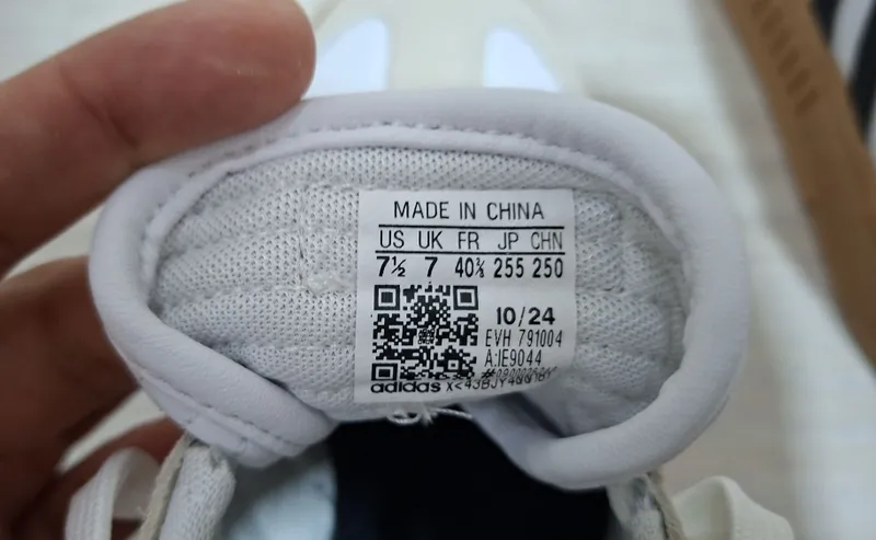 Продаются кроссовки "Adidas" (оригинал) — фото 4