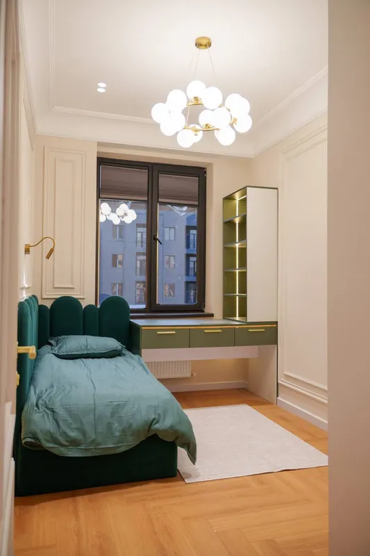 Yakkasaroy tumanida 112 m² maydonli 4 xonali kvartira sotiladi 5