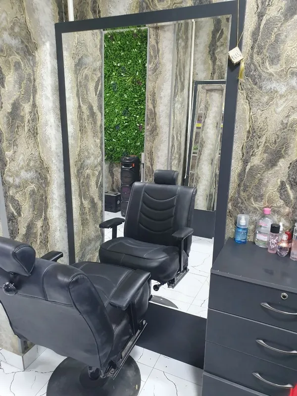 Salon va sartaroshxona uchun mebellar sotiladi 1 Salon va sartaroshxona uchun mebellar sotiladi 1
