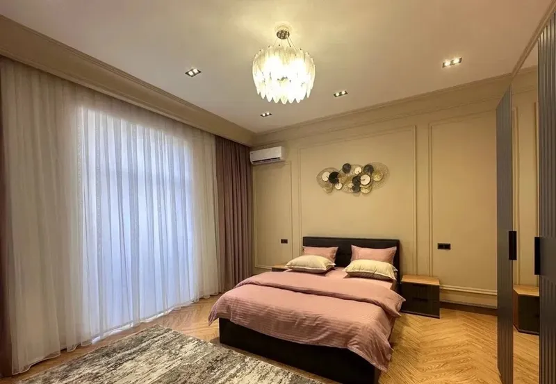 C-1 3 xona • 105 m² • 10 qavatdan 6-qavat 5