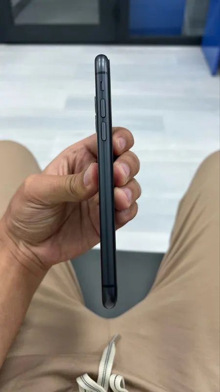 Iphone 11 yangi holatda 4 Iphone 11 yangi holatda 4