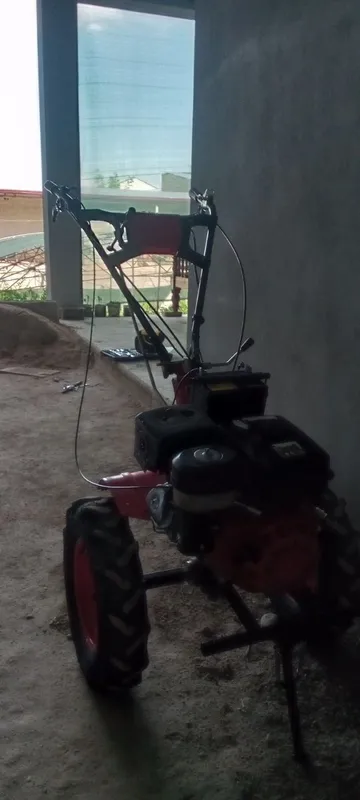 Motoblok sotiladi!!! 15ot kuchli 6