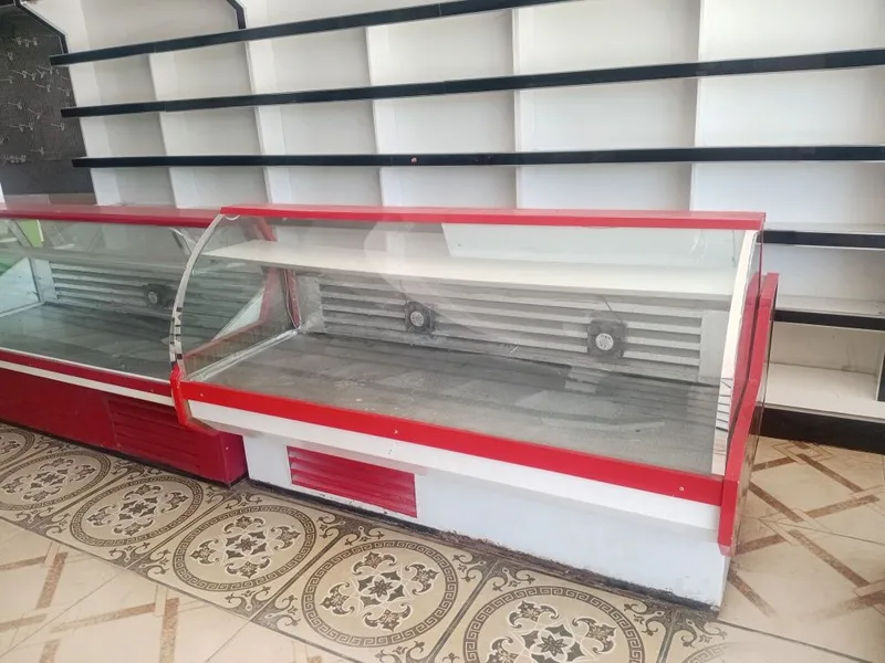 Витрина холодилник. Vitrina xolodilnik. 2ta ishlashi zo'r. 1