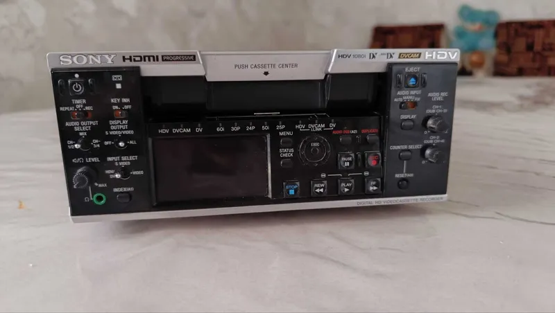 SONY HVR-M25AJ HDV Deck Professional Recorder DVCAM 1 SONY HVR-M25AJ HDV Deck Professional Recorder DVCAM 1
