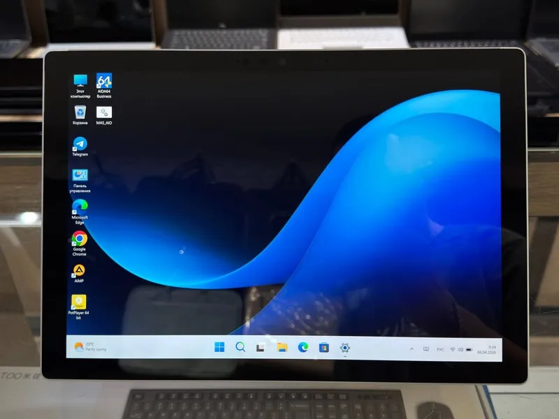 MICROSOFT SURFACE PRO 7 • Экран 12.5 2.5K ips Сенсорный • Intel CORE i 1