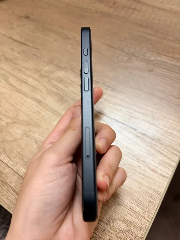 iPhone 16 yangi holatda 2 iPhone 16 yangi holatda 2