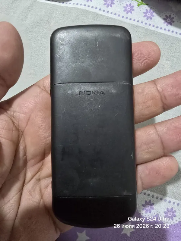 Nokia 8600 retro 4